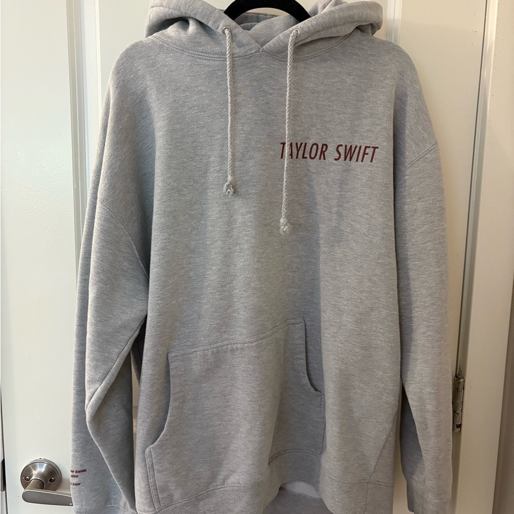 Red TV Taylor Swift Men's Hoodie